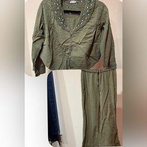 Free People Olive Green Embroidered Two-Piece SET Top & Pants! (XS)